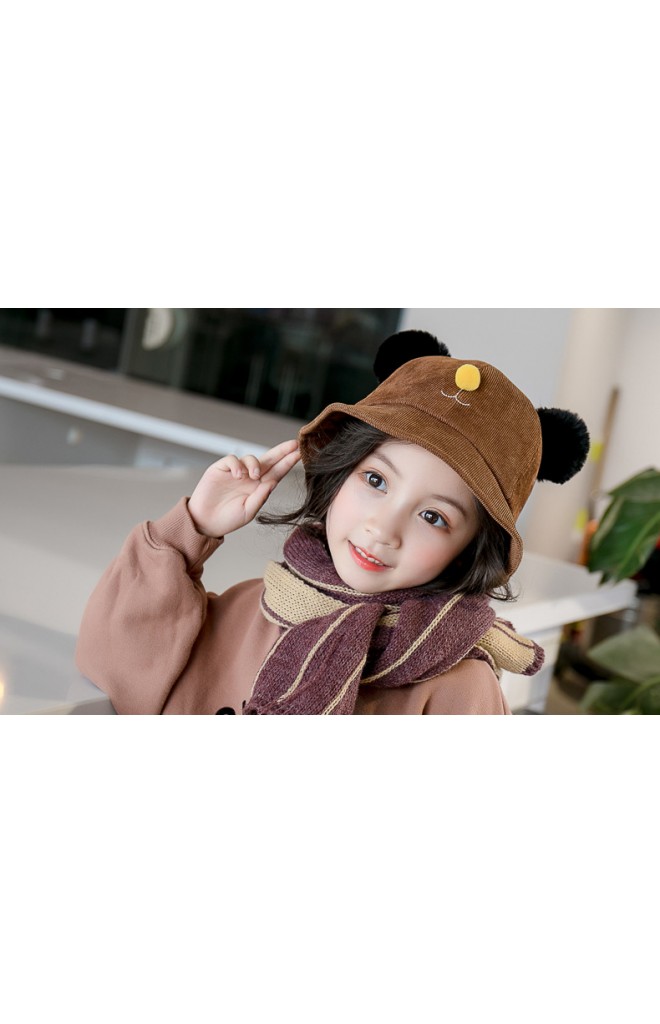 หมวก Bucket หน้าหมีผ้าลูกผูก แต่งหูปอมปอม KUKUJI