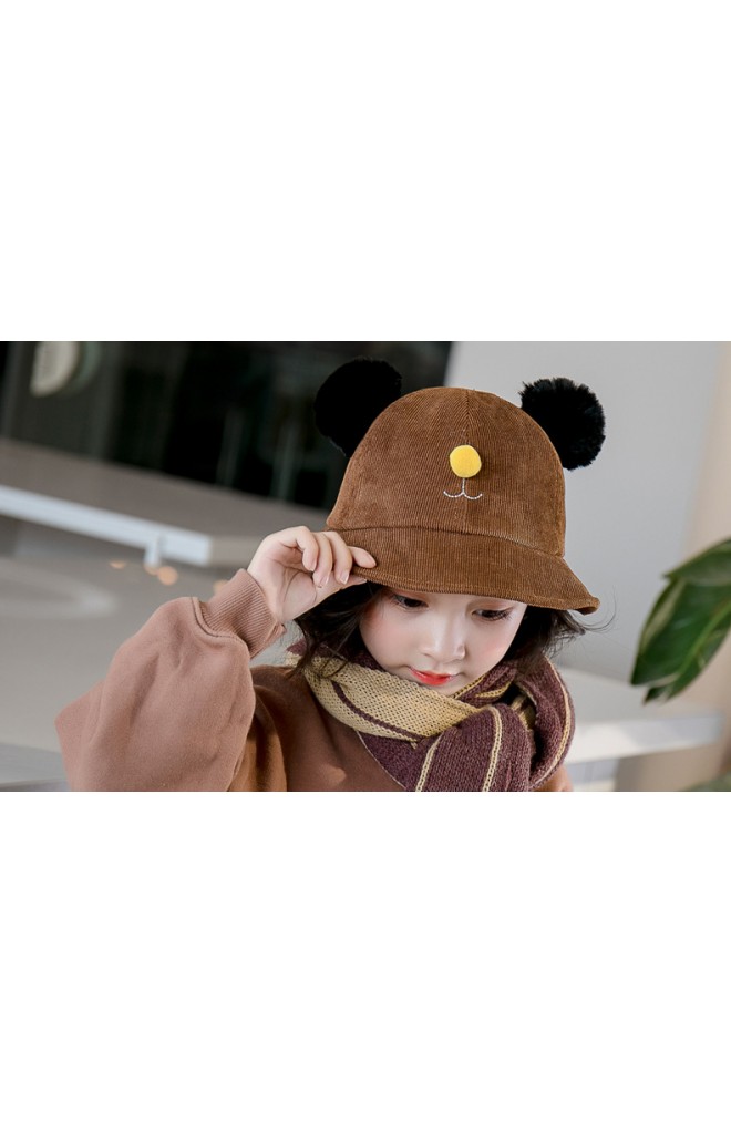 หมวก Bucket หน้าหมีผ้าลูกผูก แต่งหูปอมปอม KUKUJI