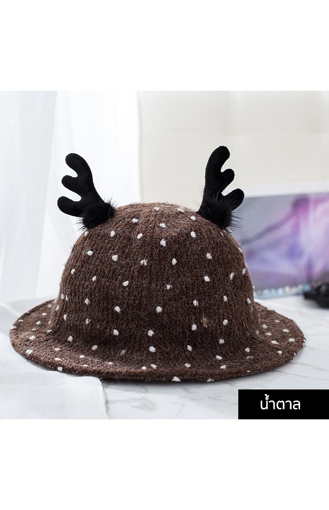 หมวกกวางผ้าทอจุดขาว จาก KUKUJI