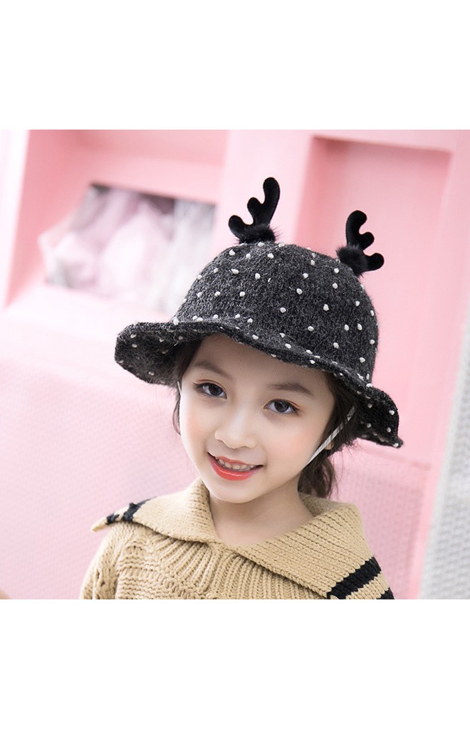 หมวกกวางผ้าทอจุดขาว จาก KUKUJI