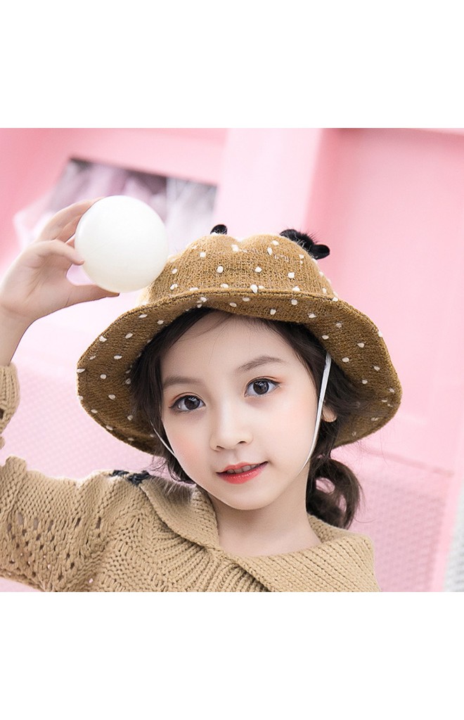 หมวกกวางผ้าทอจุดขาว จาก KUKUJI