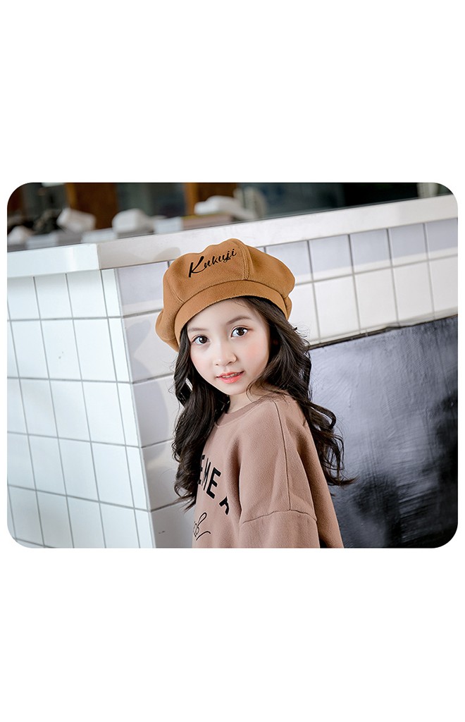 หมวกเบเร่ต์เด็กผ้ากำมะหยี่ ด้านบนแต่งหูกระต่าย KUKUJI