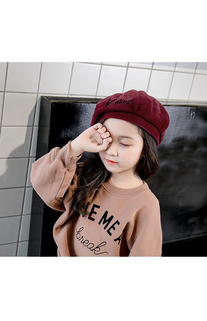 หมวกเบเร่ต์เด็กผ้ากำมะหยี่ ด้านบนแต่งหูกระต่าย KUKUJI