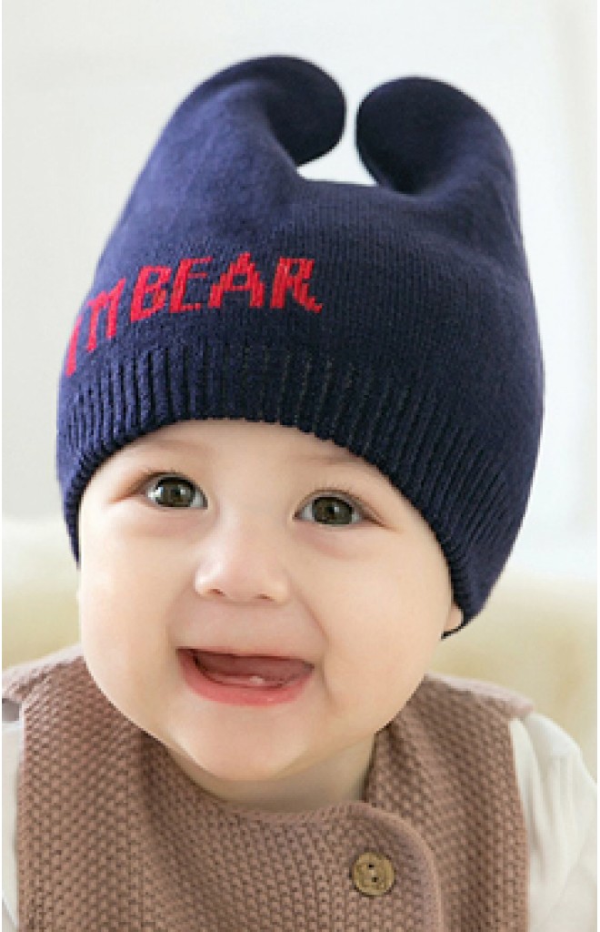 หมวกไหมพรมหูตั้ง อักษร I'M BEAR จาก GZMM หมวกไหมพรมหูตั้ง อักษร I'M BEAR จาก GZMM