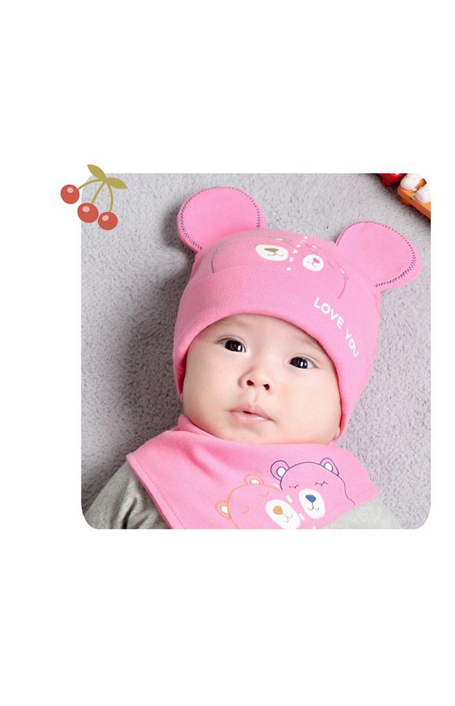 เซ็ตหมวกหมีคู่มาพร้อมผ้ากันเปื้อนสามเปลี่ยม