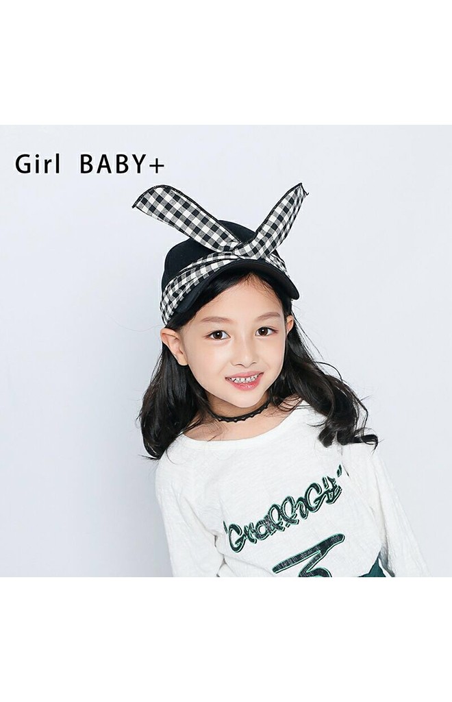 หมวกแก๊ปสาวน้อยพร้อมผ้าคาดโบว์กระต่าย