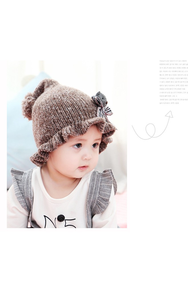 หมวกไหมพรมเด็กหญิงขอบหมวกระบาย แต่งหมีน้อยนูนน่ารัก