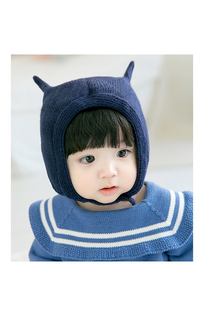 หมวกไหมพรมแมวน้อยหูตั้ง มีสายคล้องติดกระดุมใต้คาง GZMM