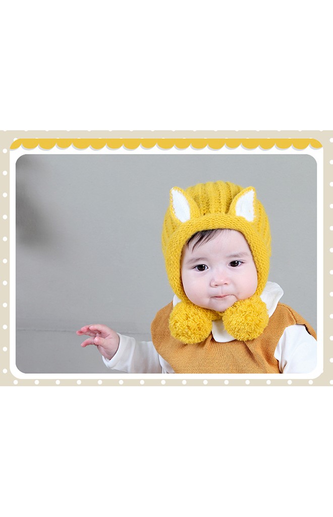 หมวกไหมพรมหูแหลมแต่งปอมปอมน่ารัก