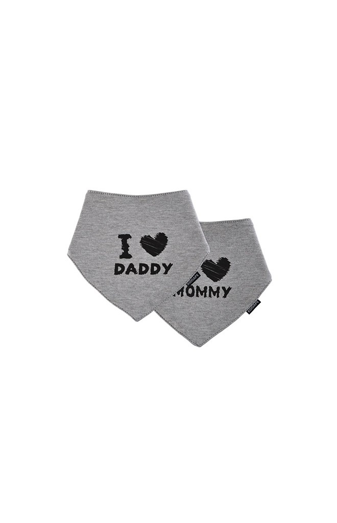 ผ้ากันเปื้อนสามเหลี่ยมเซ็ต 2 ชิ้น ลาย I LOVE DADDY & MOMMY