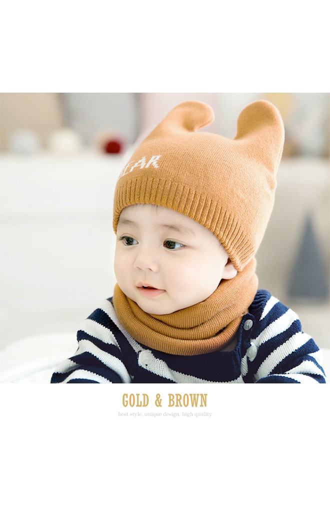 เซ็ตหมวกไหมพรมหูตั้ง อักษร I M BEAR มาพร้อมผ้าสวมคอ GZMM