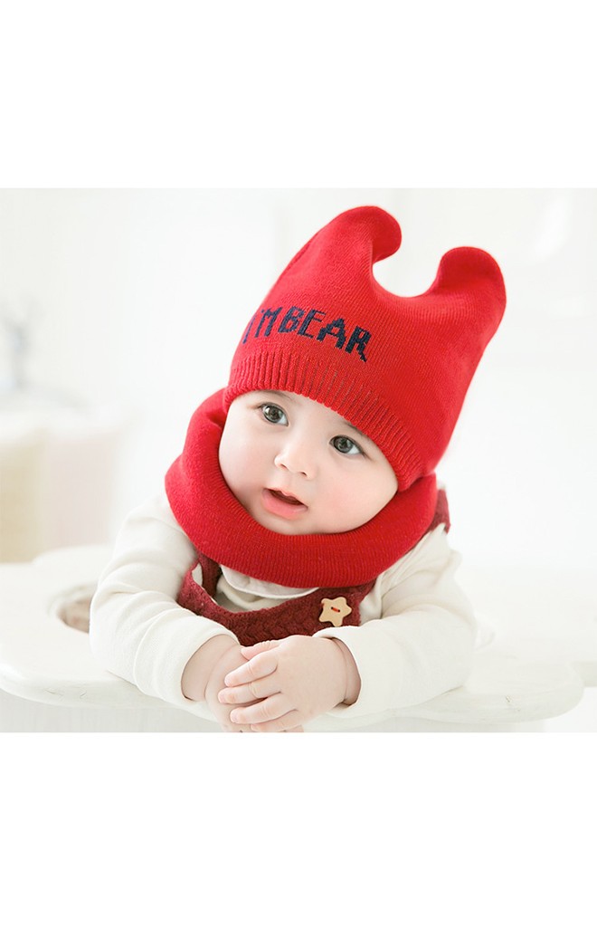 เซ็ตหมวกไหมพรมหูตั้ง อักษร I M BEAR มาพร้อมผ้าสวมคอ GZMM