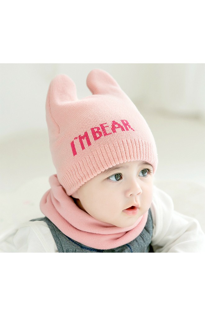 เซ็ตหมวกไหมพรมหูตั้ง อักษร I M BEAR มาพร้อมผ้าสวมคอ GZMM