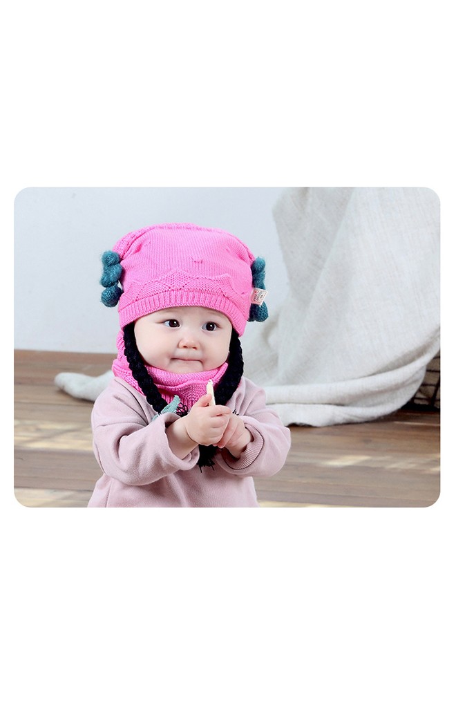 หมวกไหมพรมเปียแต่งดอกไม้ข้างน่ารัก