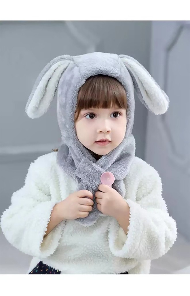หมวกกระต่ายหูยาวพร้อมผ้าพันคอในตัว