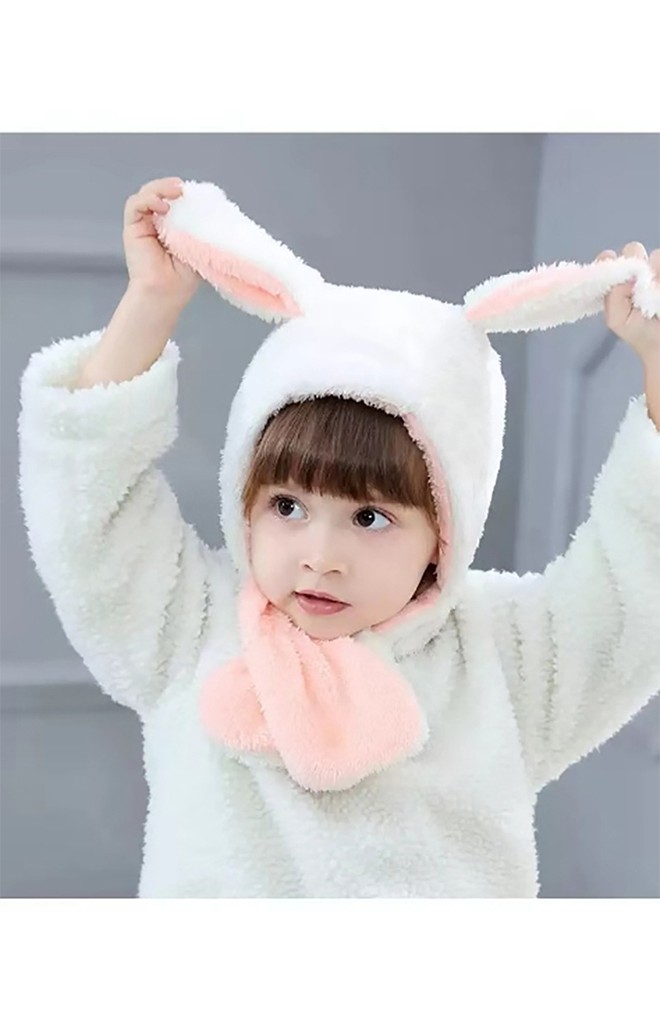หมวกกระต่ายหูยาวพร้อมผ้าพันคอในตัว