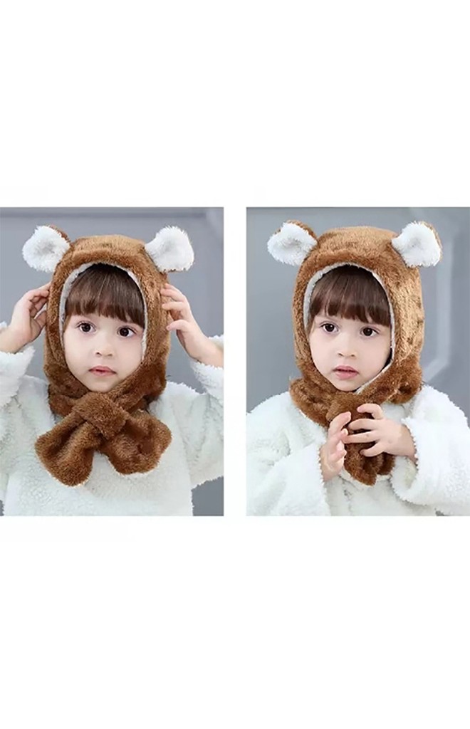 หมวกหมีน้อยมาพร้อมผ้าพันคอในตัว