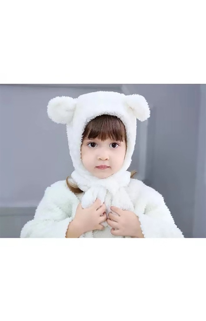 หมวกหมีน้อยมาพร้อมผ้าพันคอในตัว
