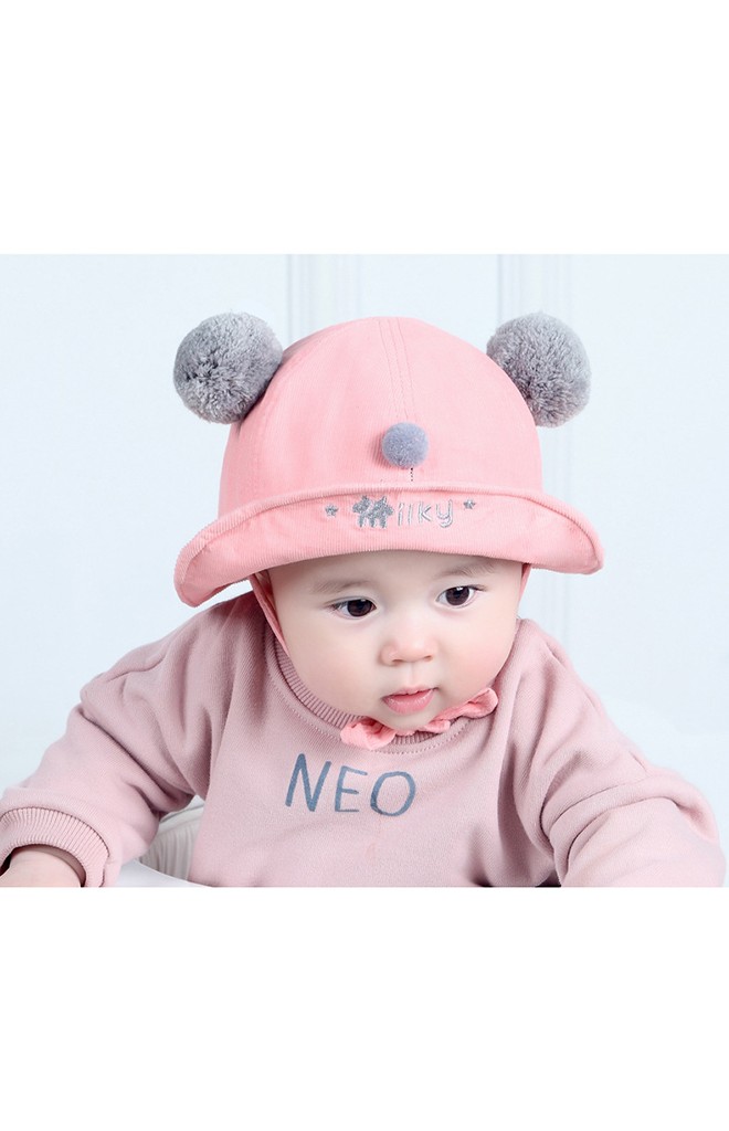 หมวกหมีน้อยปีกกว้างแต่งปอมน่ารัก ผ้าลูกฟูก
