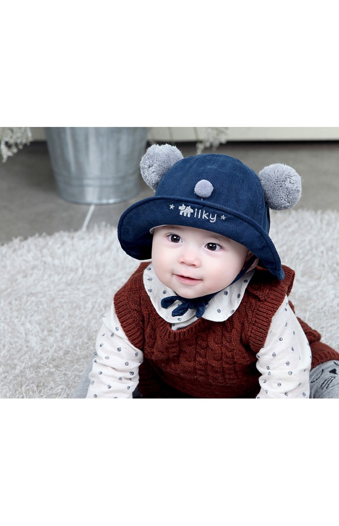 หมวกหมีน้อยปีกกว้างแต่งปอมน่ารัก ผ้าลูกฟูก