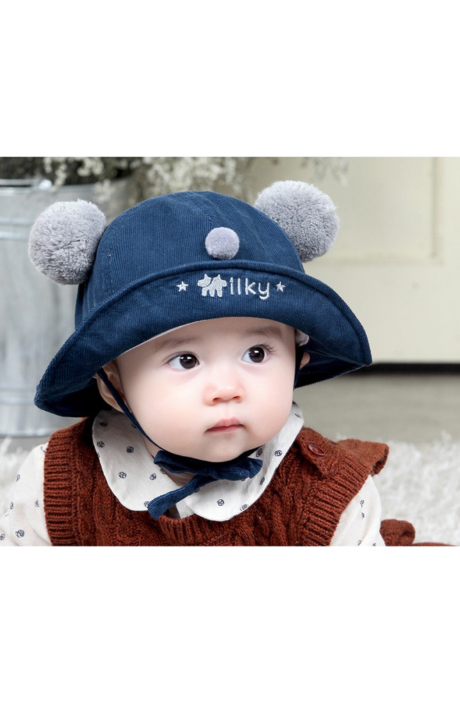หมวกหมีน้อยปีกกว้างแต่งปอมน่ารัก ผ้าลูกฟูก