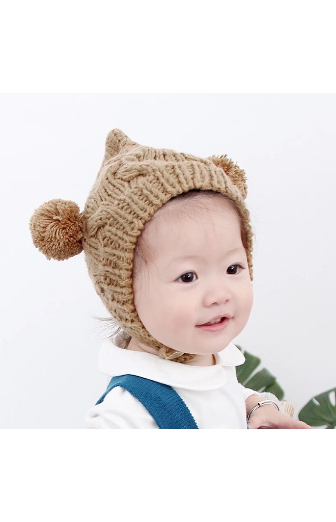 หมวกไหมพรมยอดแหลมด้านข้างแต่งปอมปอมน่ารัก