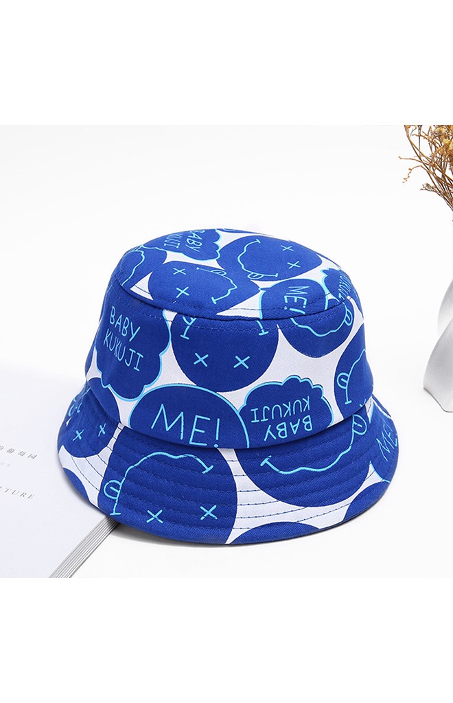 หมวก Bucket ลายหน้ายิ้มสกรีนอักษร จาก KUKUJI