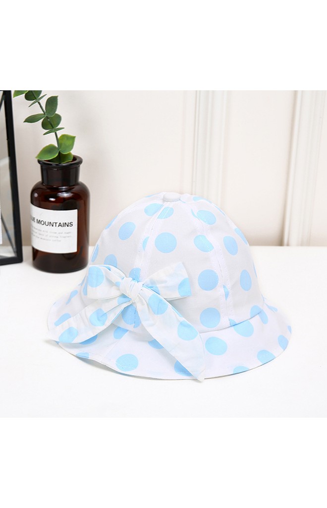 หมวก Bucket ลายจุดแต่งโบว์น่ารัก มีสายยืดคล้องใต้คาง KUKUJI