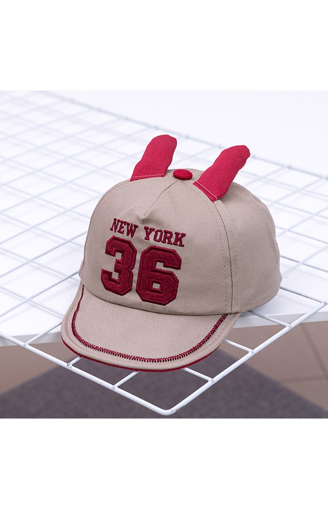 หมวกแก๊ปแต่งหูกระต่าย ปัก NEW YORK 36 ไซส์ 1-3 ปี