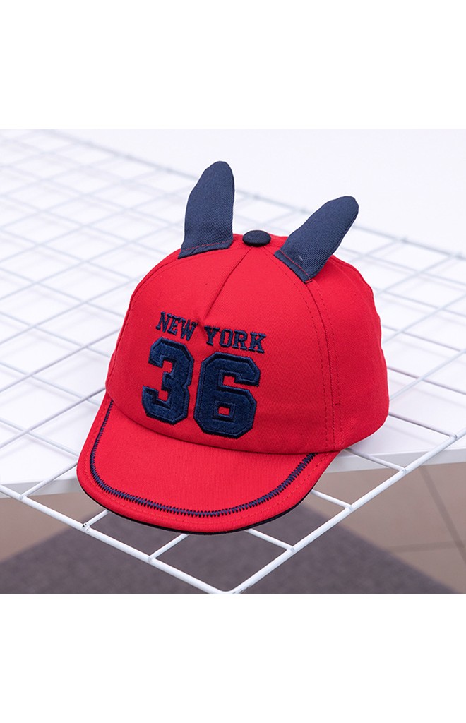 หมวกแก๊ปแต่งหูกระต่าย ปัก NEW YORK 36 ไซส์ 1-3 ปี