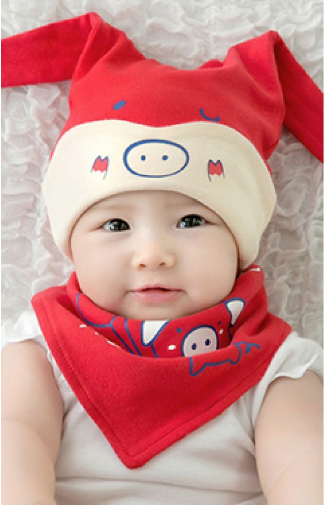 เซ็ตหมวกเด็กเล็กลายหมูน้อยมาพร้อมผ้ากันเปื้อน เซ็ตหมวกเด็กเล็กลายหมูน้อยมาพร้อมผ้ากันเปื้อน