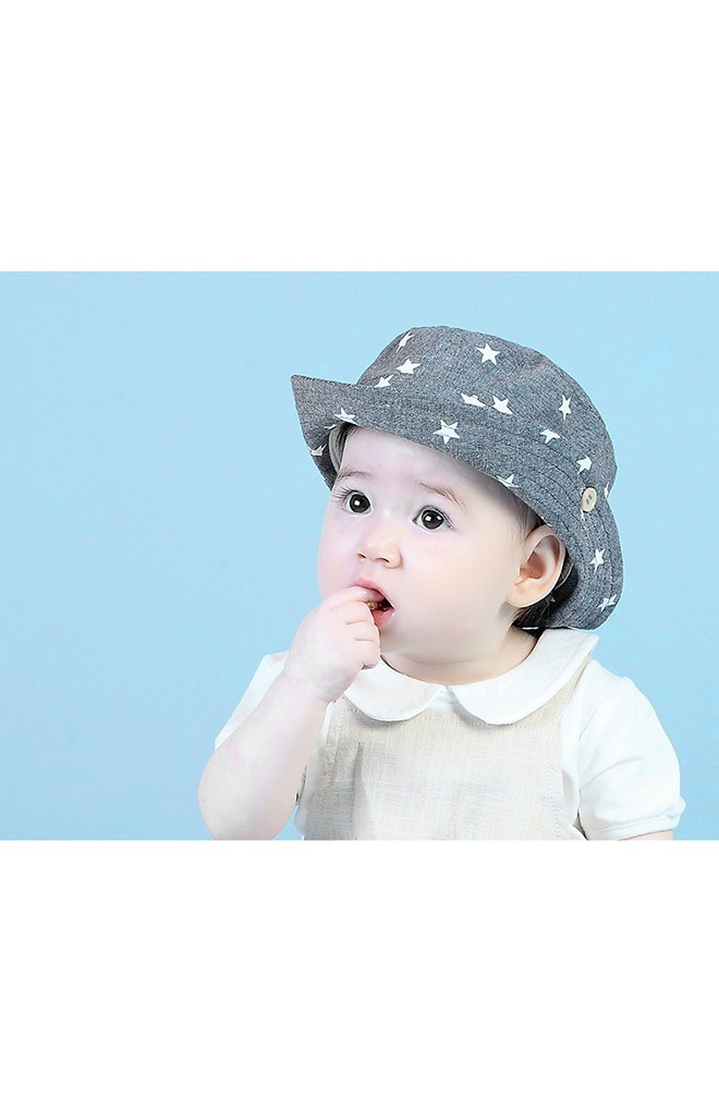 หมวกปีกรอบผ้าฝ้ายลายดาว MiLKY FRiENDS