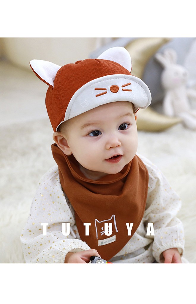 หมวกแก๊ปแมวน้อยหูตั้ง จาก TUTUYA