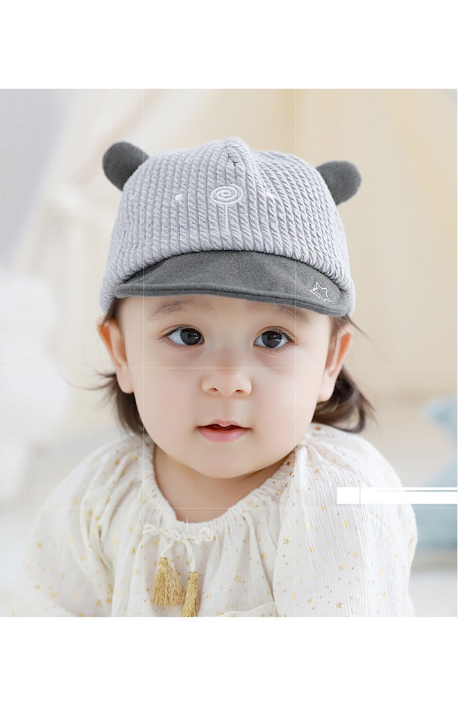 หมวกแก๊ปหมีน้อย จาก TUTUYA