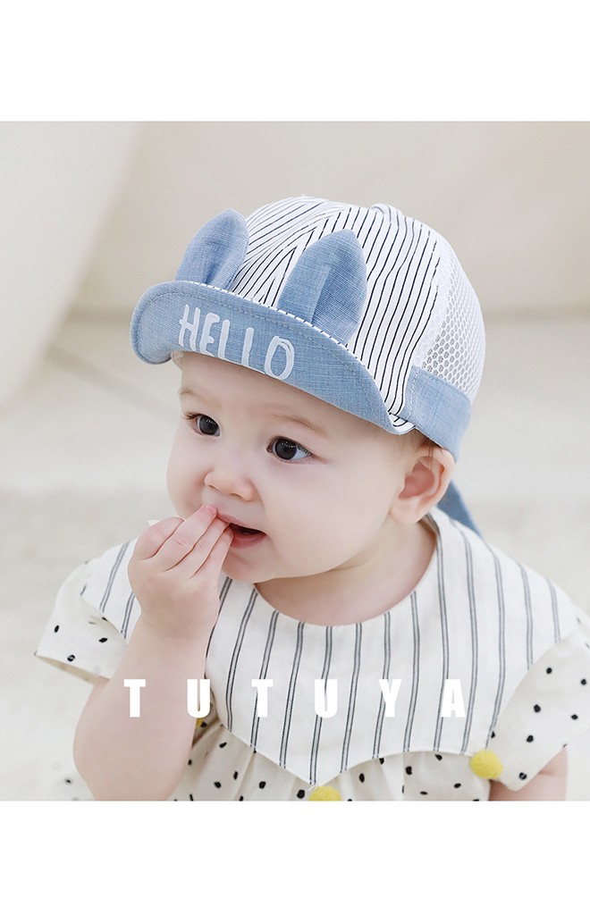 หมวกแก๊ปลายทางแต่งหู ใต้ปีกสกรีน HELLO จาก TUTUYA