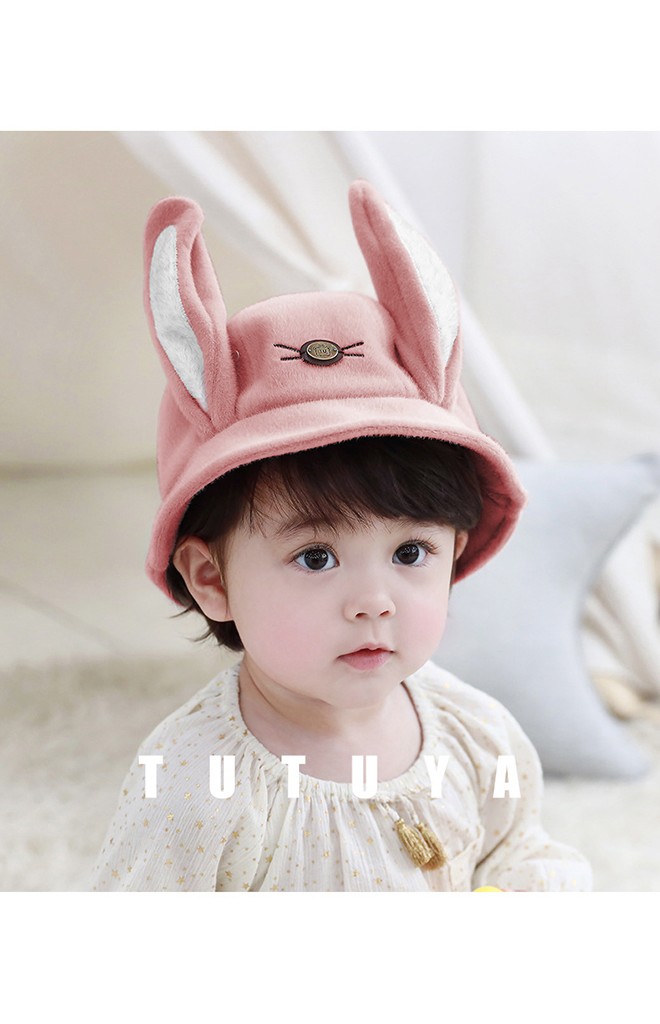 หมวกปีกรอบกระต่ายหูใหญ่ จาก TUTUYA