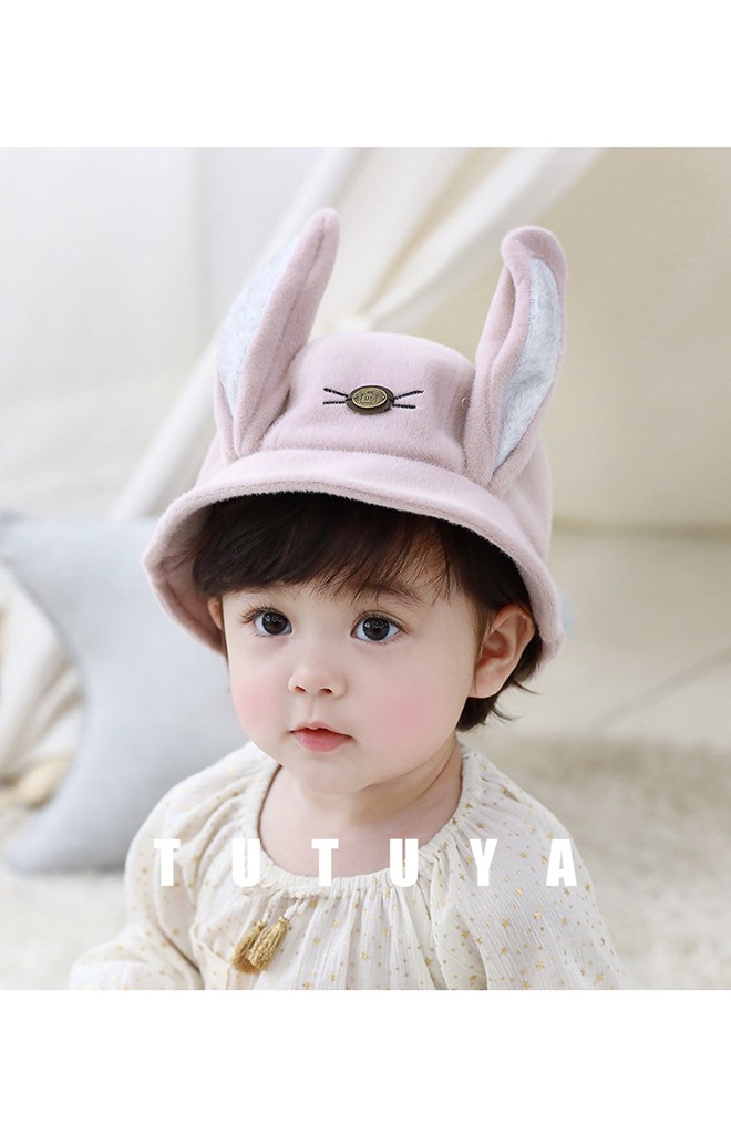 หมวกปีกรอบกระต่ายหูใหญ่ จาก TUTUYA
