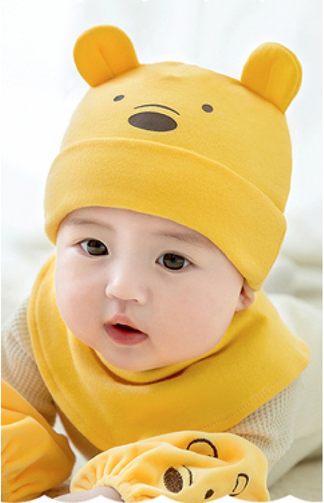 เซ็ตหมวกเด็กเล็กหมีน้อยน้อยน่ารักมาพร้อมผ้ากันเปื้อนแบบโค้ง เซ็ตหมวกเด็กเล็กหมีน้อยน้อยน่ารักมาพร้อมผ้ากันเปื้อนแบบโค้ง