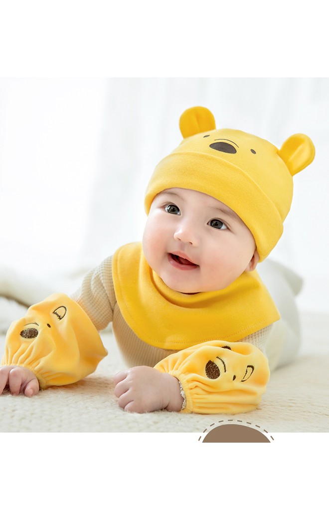 เซ็ตหมวกเด็กเล็กหมีน้อยน้อยน่ารักมาพร้อมผ้ากันเปื้อนแบบโค้ง
