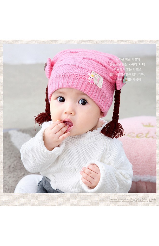 หมวกไหมพรมเปียแต่งโบว์น่ารัก ด้านหน้าแต่งกระต่าย