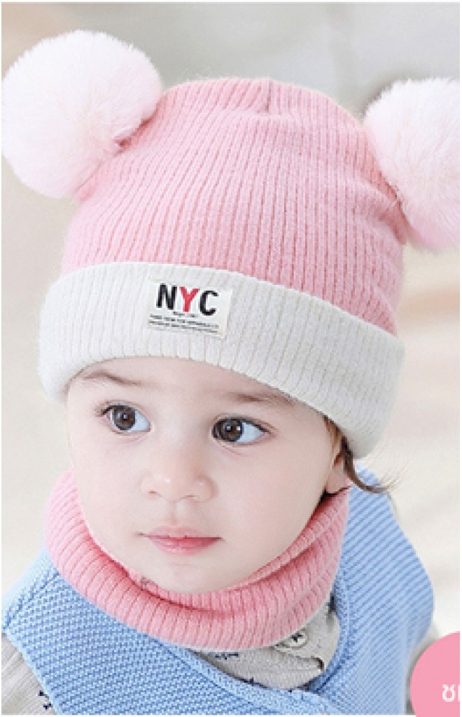เซ็ตหมวกไหมพรมสีทูโทน แต่งป้ายอักษร NYC มาพร้อมผ้าสวมคอ เซ็ตหมวกไหมพรมสีทูโทน แต่งป้ายอักษร NYC มาพร้อมผ้าสวมคอ