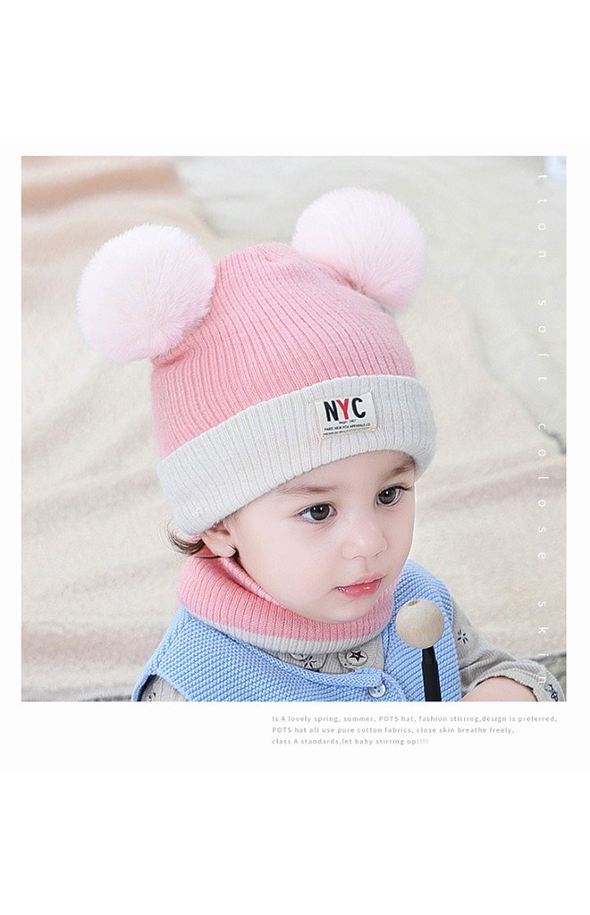 เซ็ตหมวกไหมพรมสีทูโทน แต่งป้ายอักษร NYC มาพร้อมผ้าสวมคอ