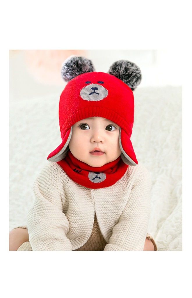 เซ็ตหมวกหมีน้อยแต่งปอมขนมิ้งมาพร้อมผ้าสวมคอ GZMM