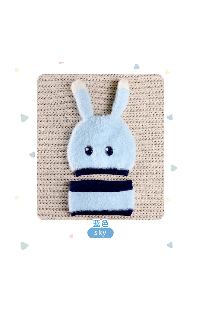 เซ็ตหมวกกระต่ายน้อยขนฟู Winter Bunny มาพร้อมผ้าสวมคอ GZMM