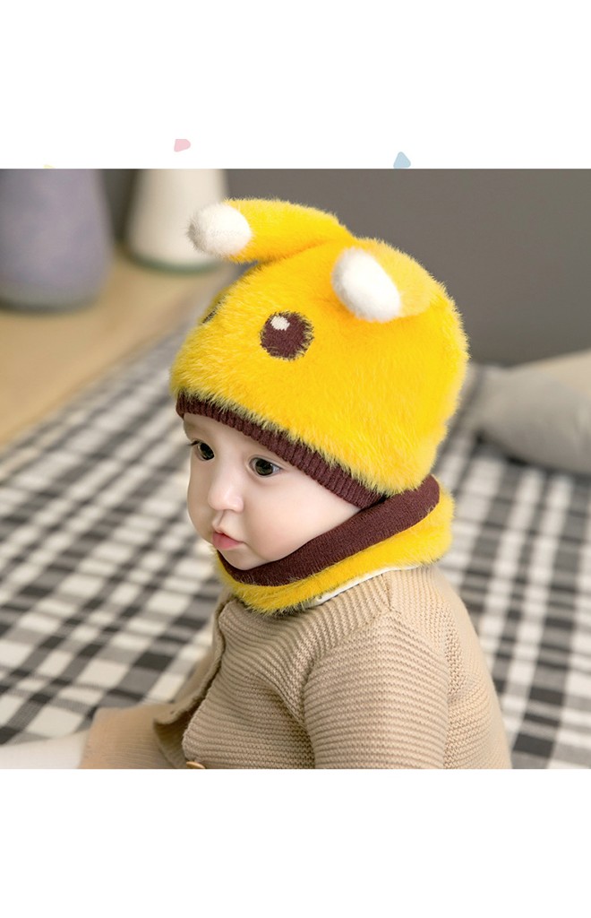 เซ็ตหมวกกระต่ายน้อยขนฟู Winter Bunny มาพร้อมผ้าสวมคอ GZMM