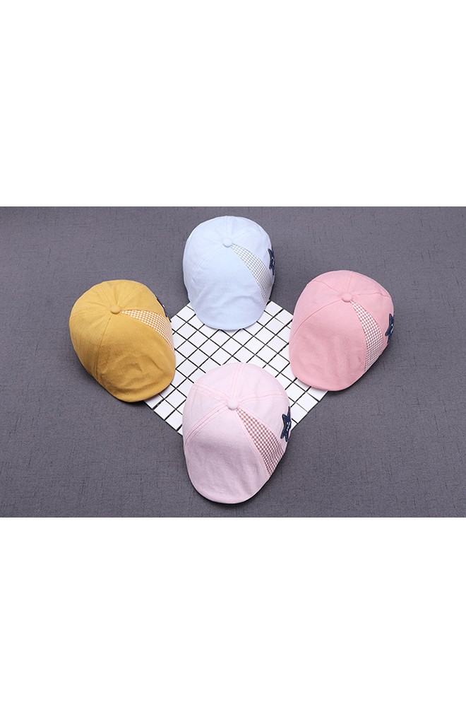 หมวก Flat Cap แต่งดาว