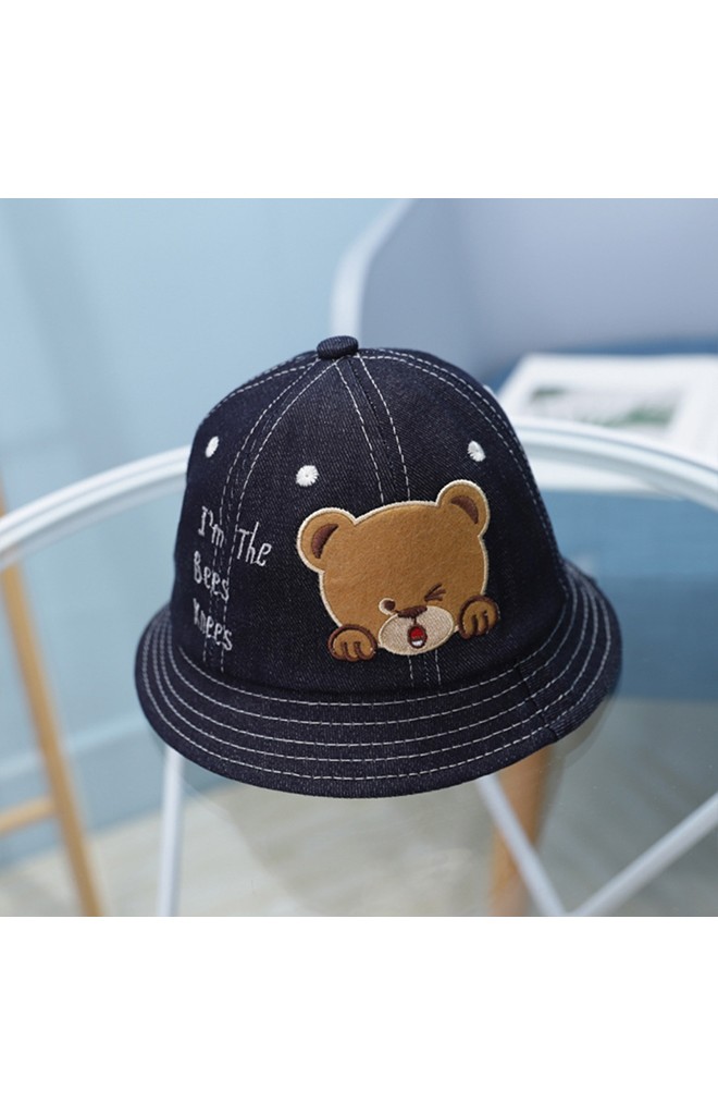 หมวก Bucket หมีน้อยปักอักษร