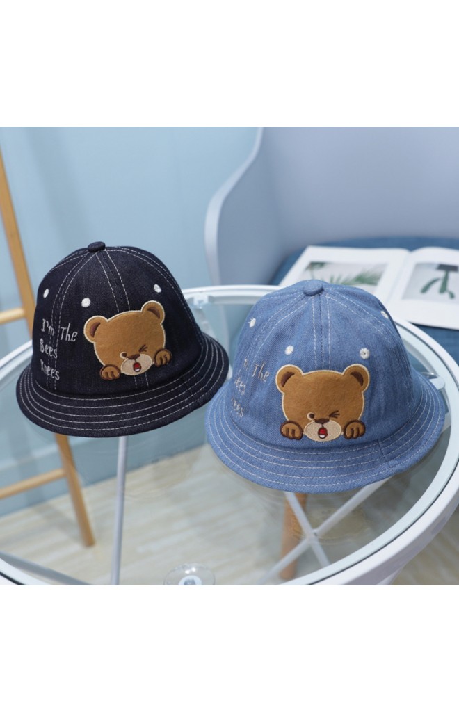 หมวก Bucket หมีน้อยปักอักษร