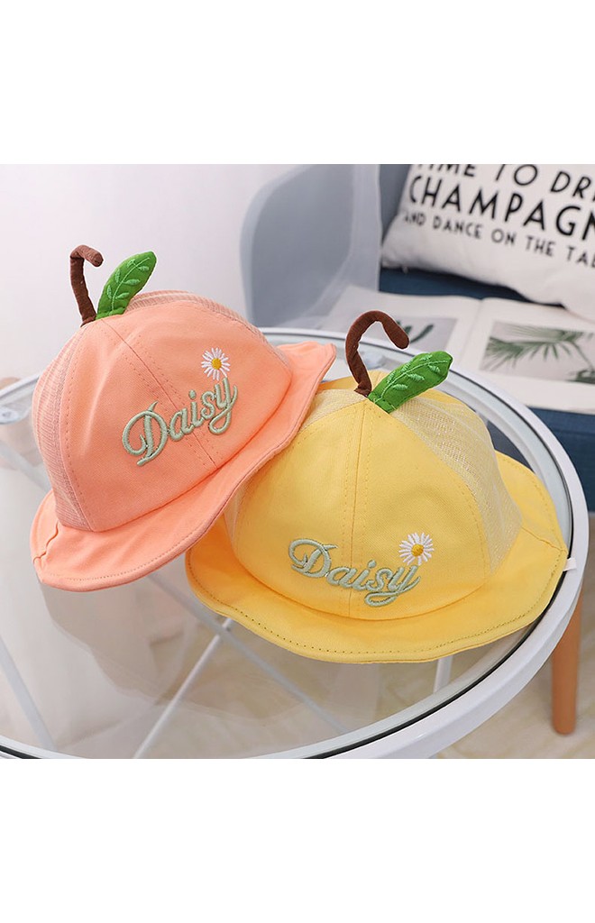 หมวกปีกรอบปัก Daisy ด้านบนแต่งก้านและใบ