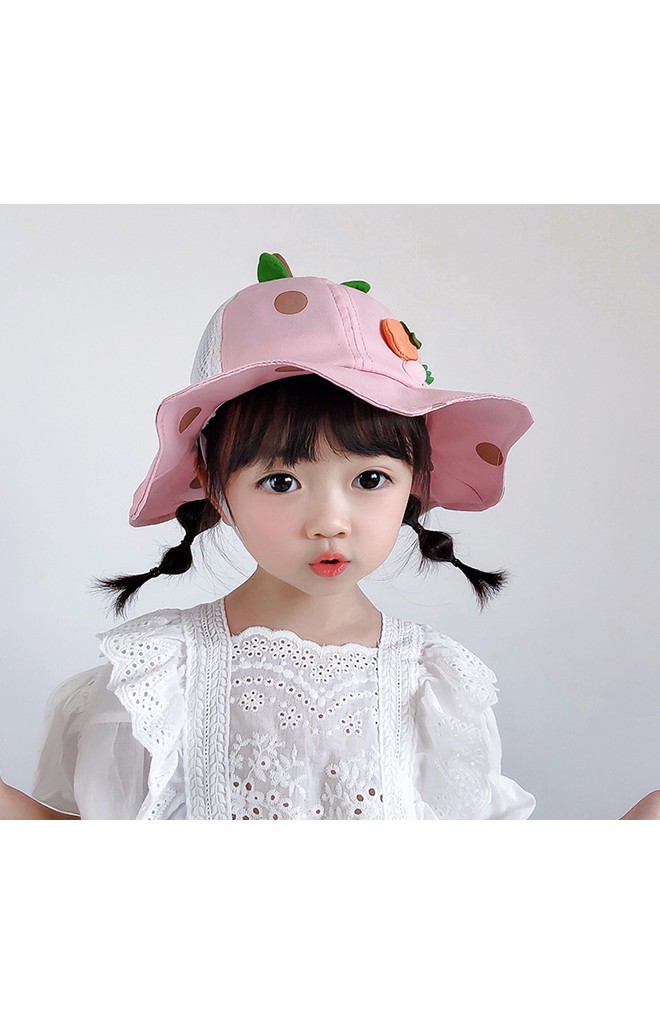 หมวกสตรอว์เบอร์รีแต่งแครอท ตัวหมวกผ้าสลับตาข่าย